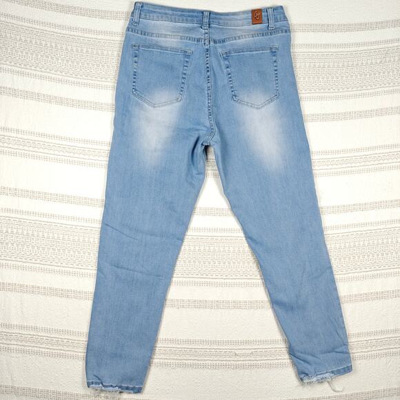 GoGo Jeans Light Wash High Rise Ankle Jeans Size 13/31 NEW - Picture 2 of 8